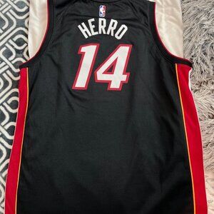 Tyler Herro Nike Miami HEAT Black Swingman Jersey (Unisex)